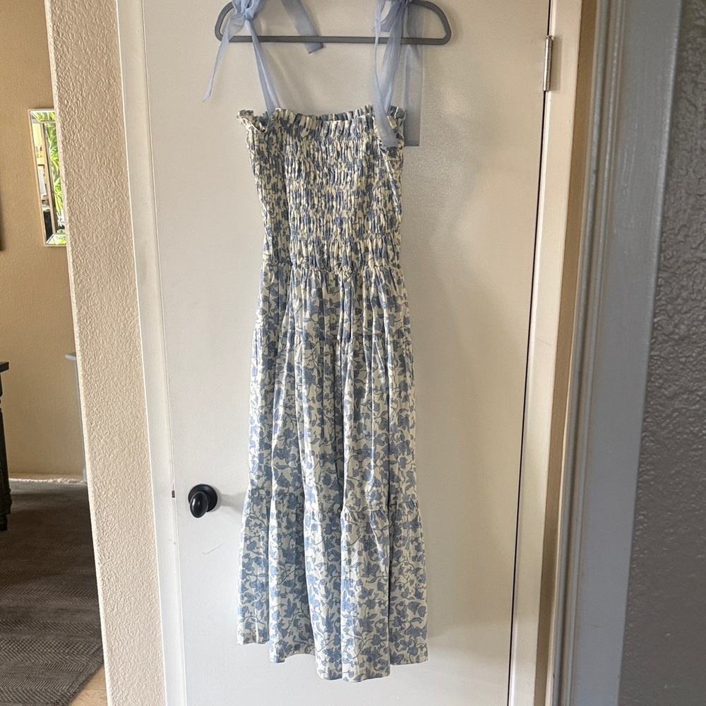 Chic Blue and Cream Floral Skirt